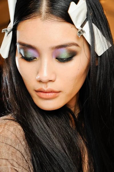 Look 35